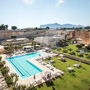Cave Bianche Favignana