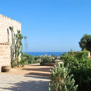 Dimora Cala Del Pozzo Bed & Breakfast